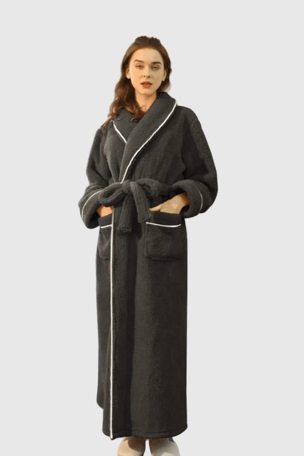 Peignoir élégant assorti pour couple amoureux