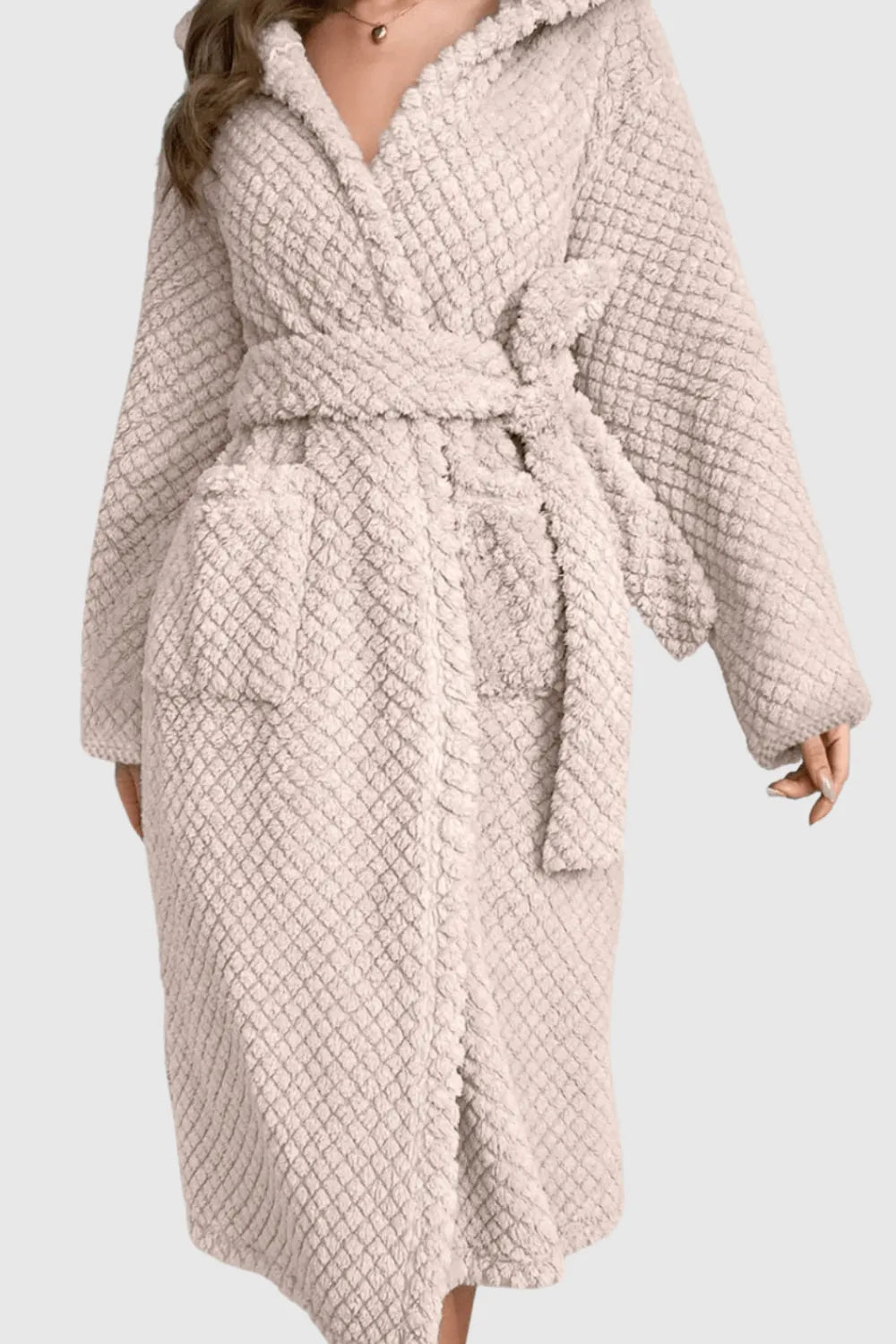 Peignoir à capuche douillet femme pour détente