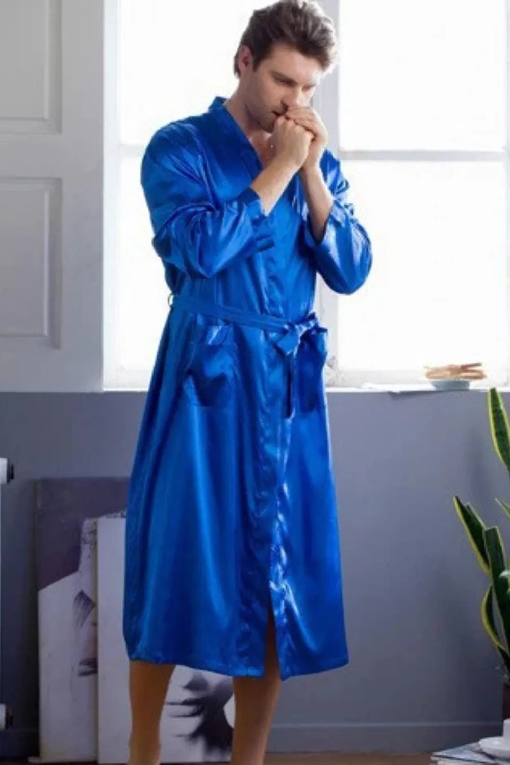 Peignoir bleu élégant pour homme style décontracté