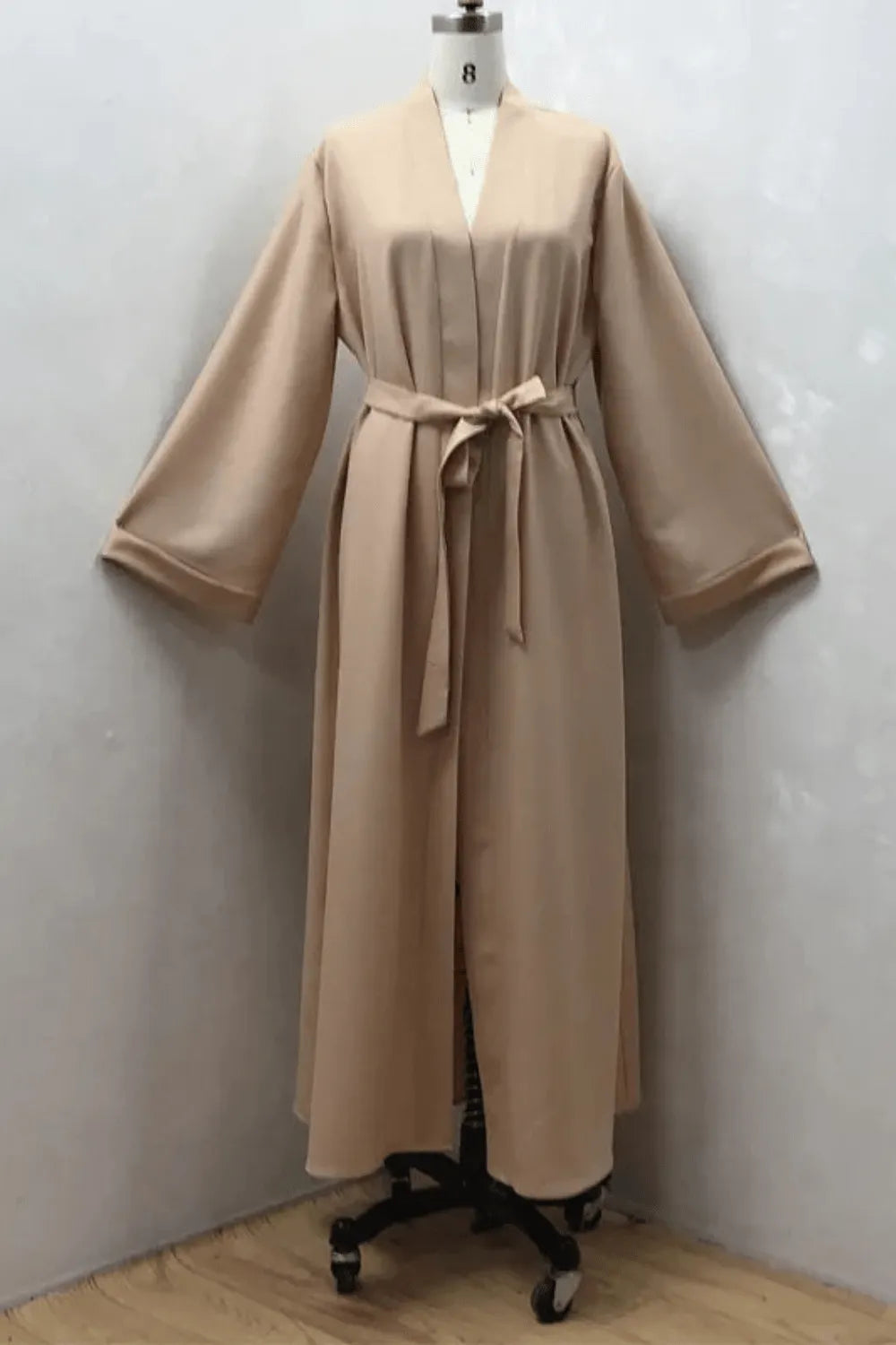 Kimono élégant à motifs pour femme musulmane Beige / XXL Peignoir et bain
