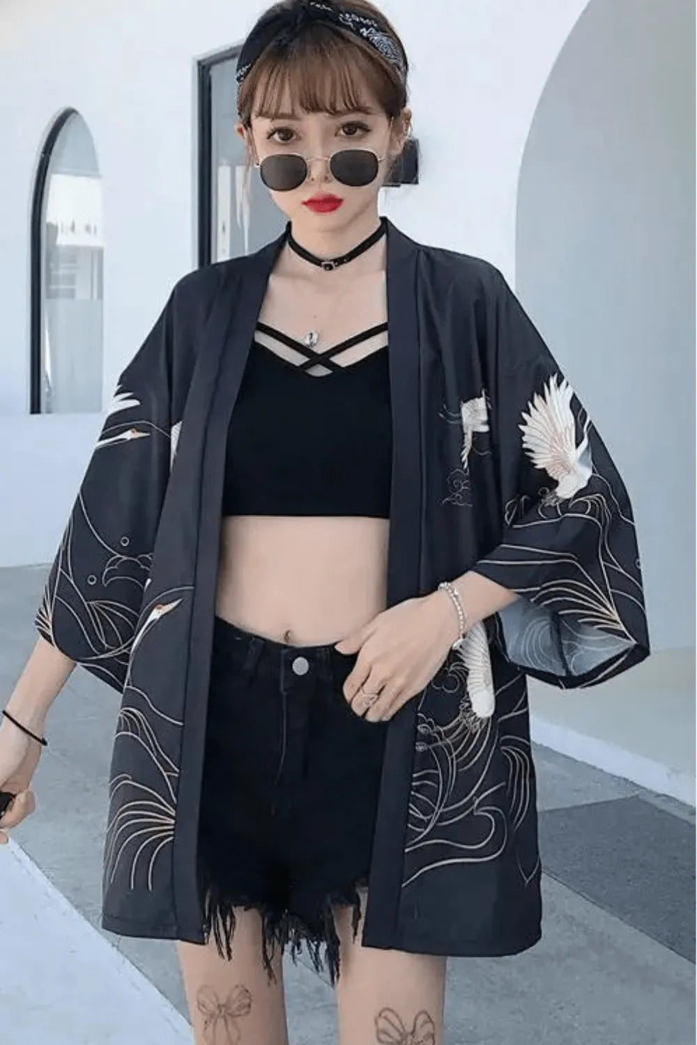 Kimono élégant floral pour femme ambiance estivale Peignoir et bain