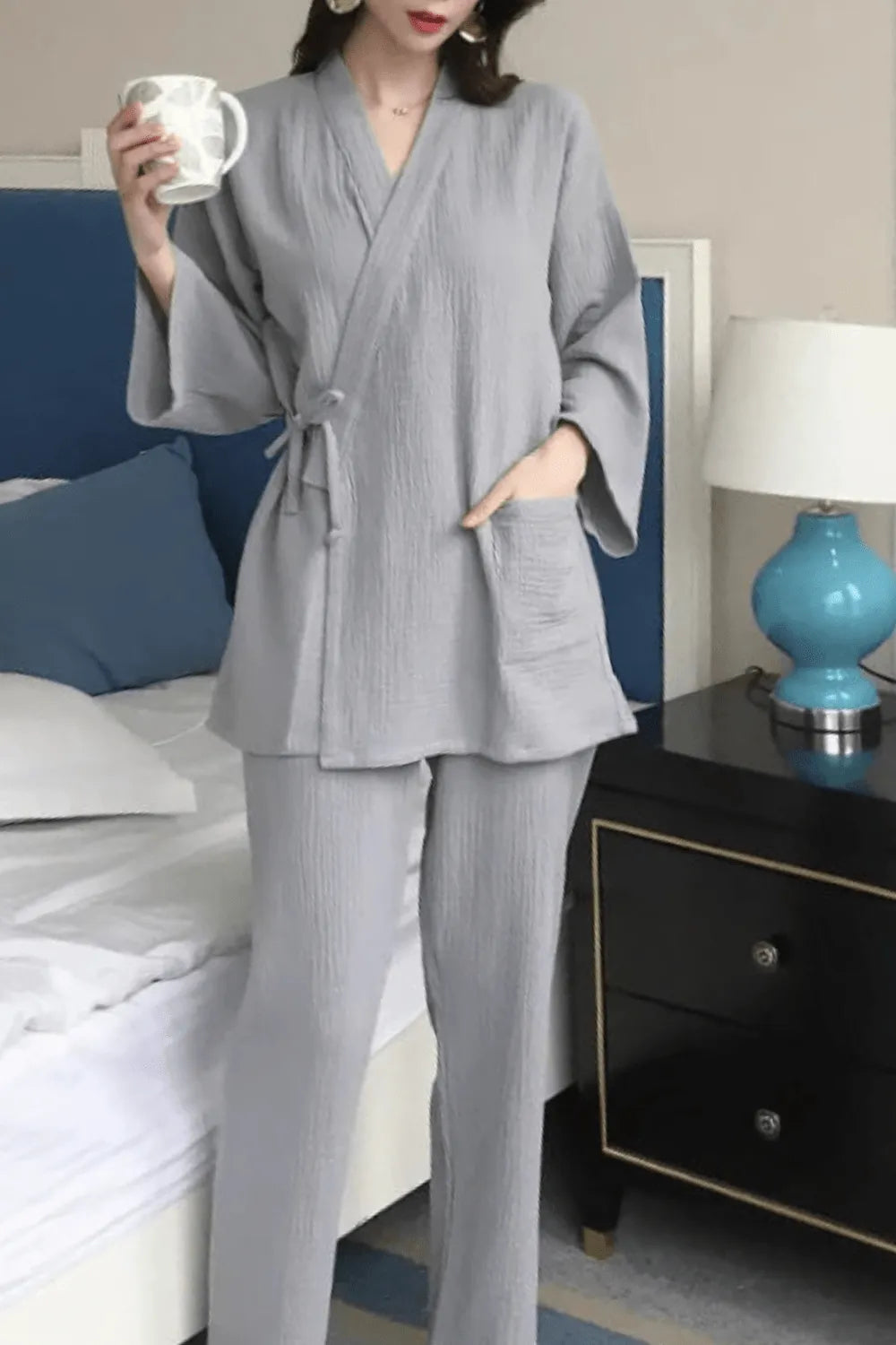 Kimono élégant pour femme ambiance cocooning Gris / XXL Peignoir et bain