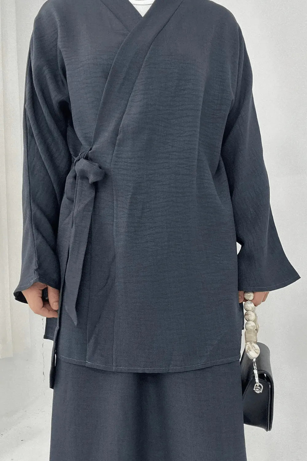 Kimono élégant avec jupe pour femme