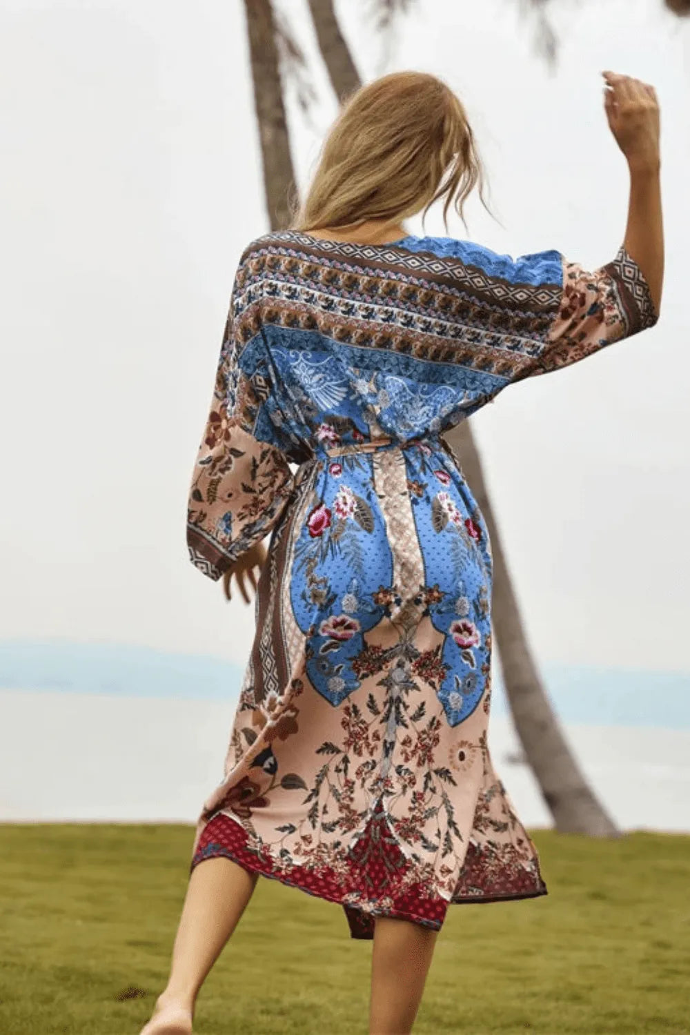 Kimono confortable motifs floraux pour femme