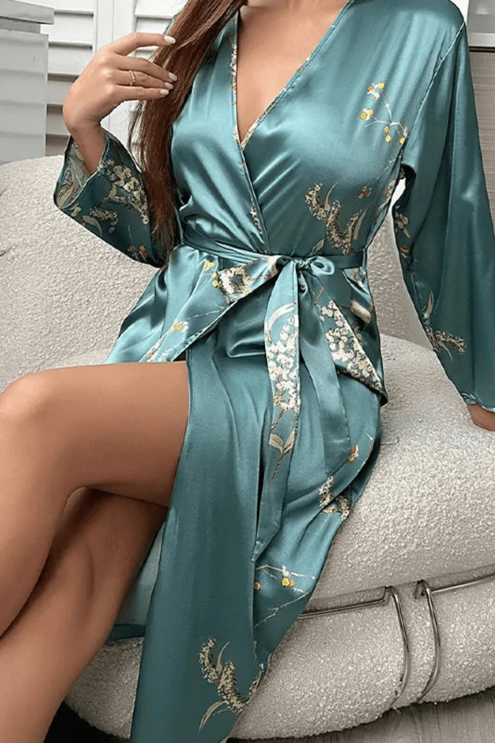 Kimono élégant motif floral pour femme