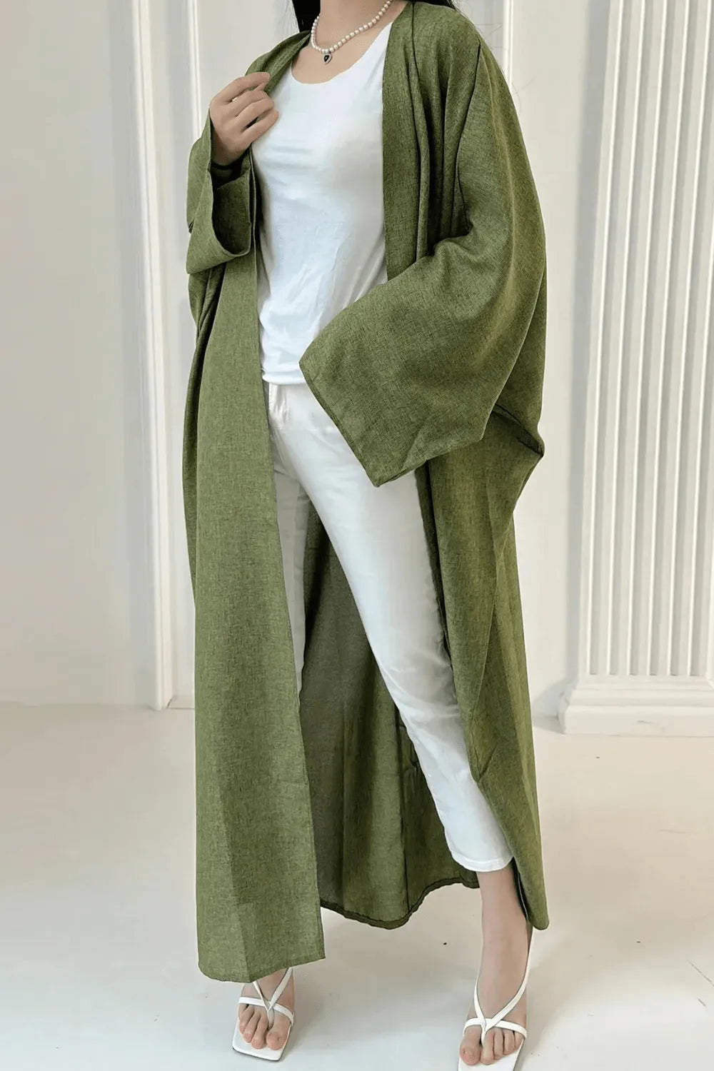 Kimono élégant kaki pour un style chic et décontracté