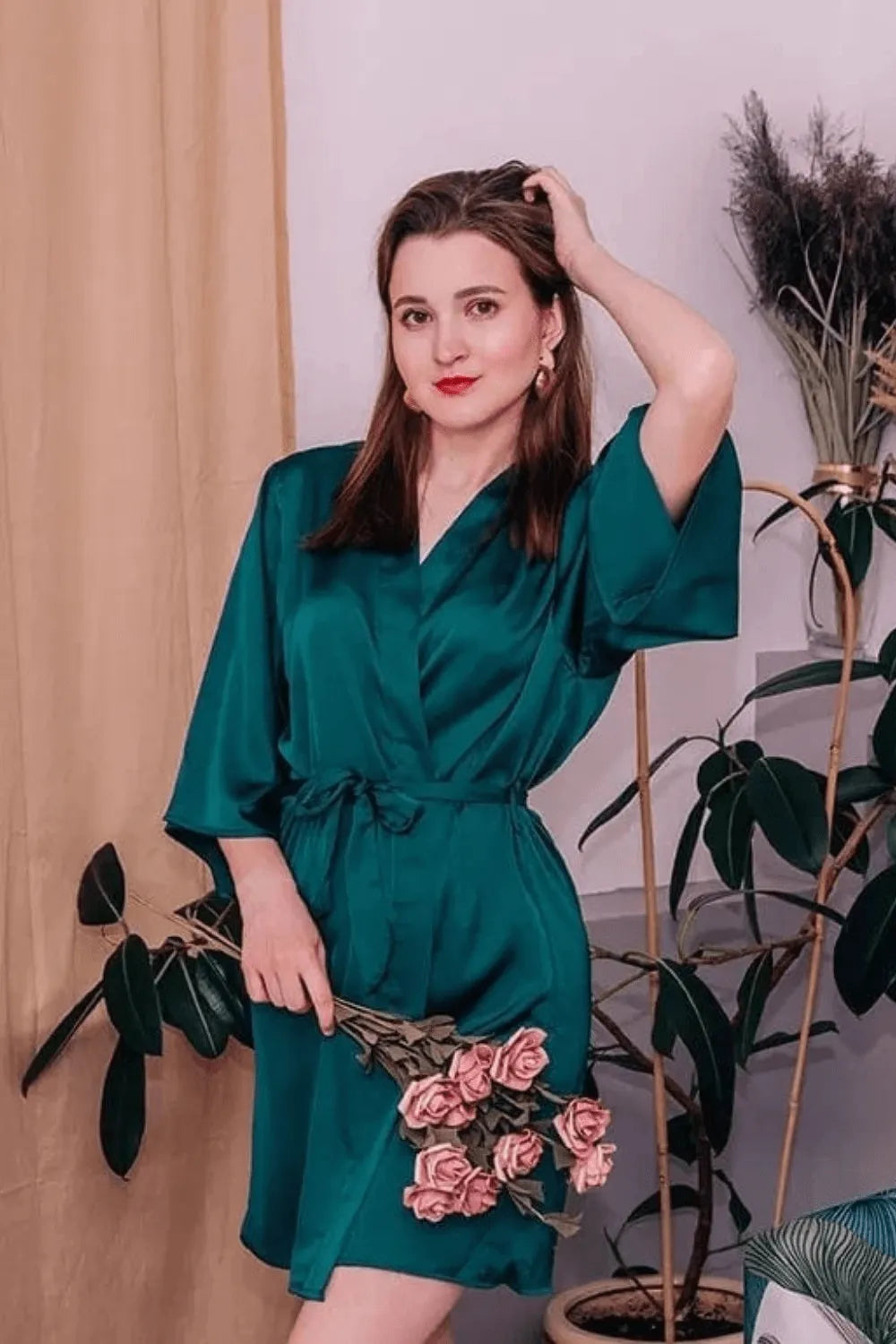 Kimono élégant pour femme avec motif floral