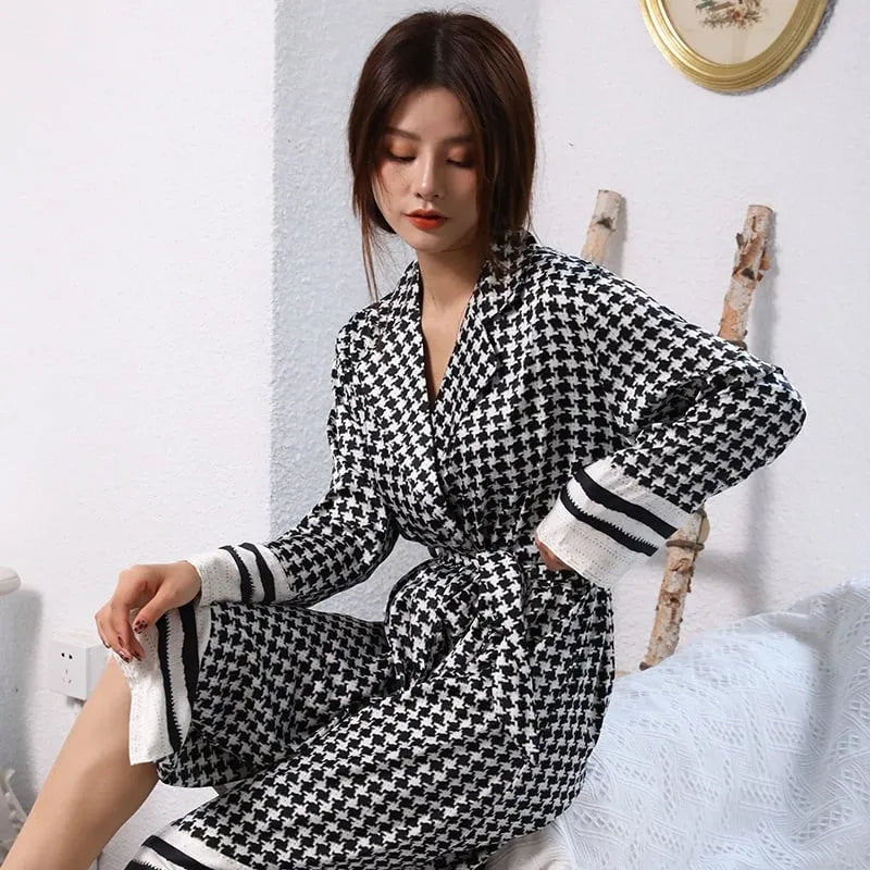 Peignoir chaud d'hiver pour femme élégant et douillet noir / l Peignoir et bain