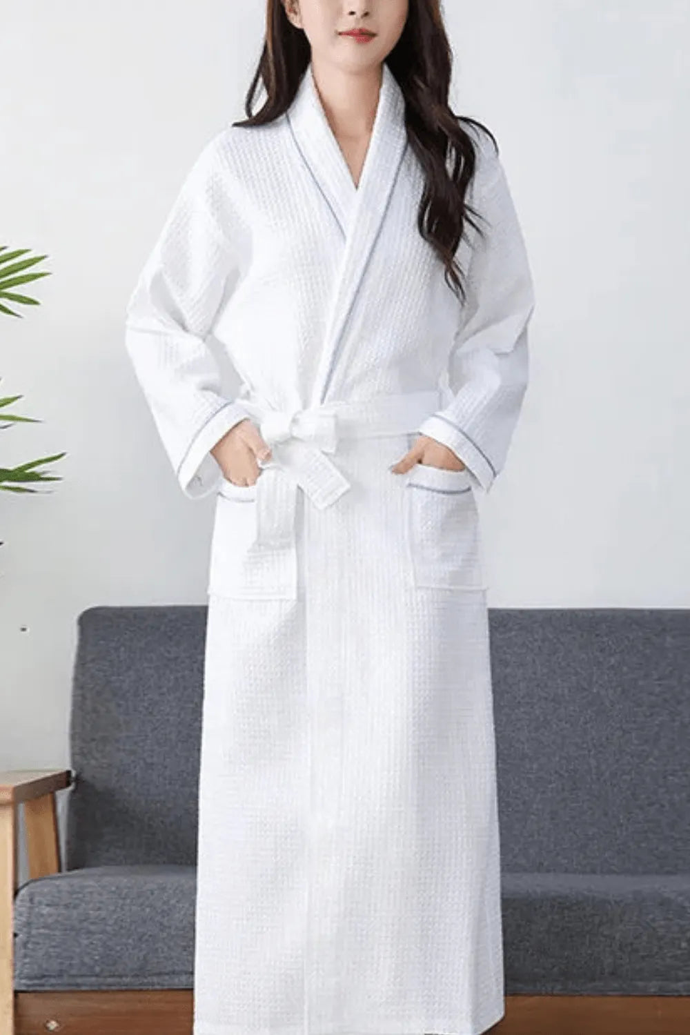 Peignoir blanc élégant pour moments de détente