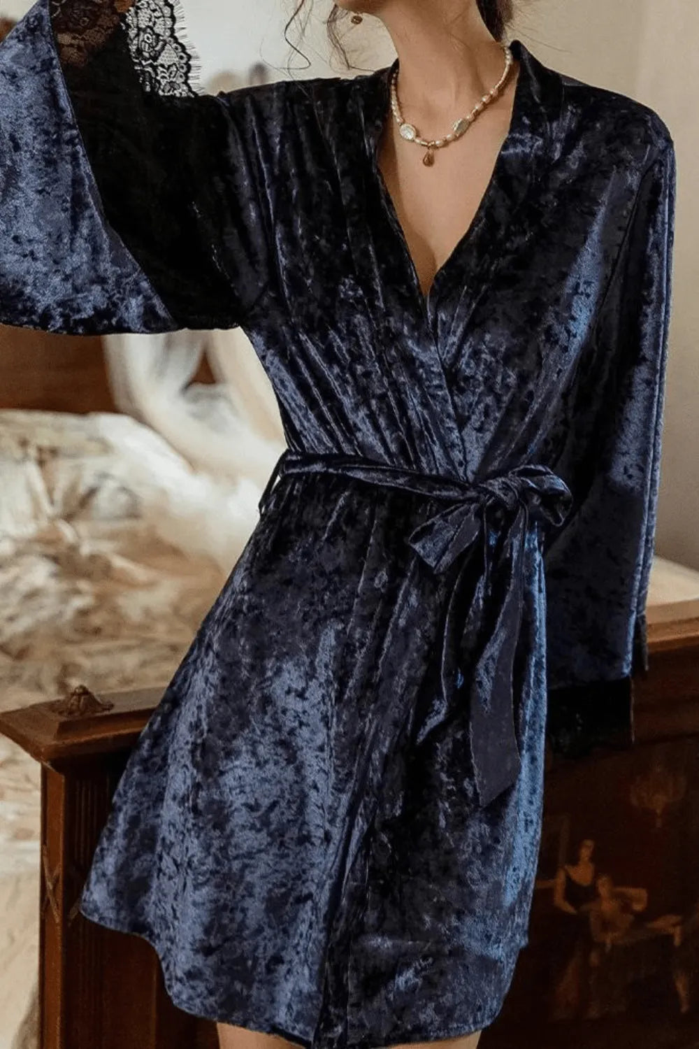 Peignoir court élégant pour femme après bain