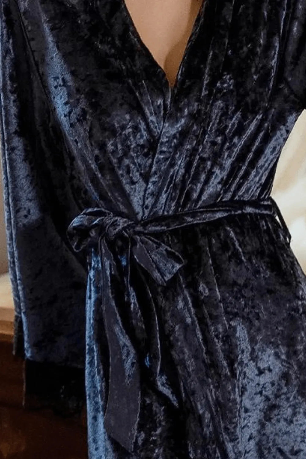 Peignoir court élégant pour femme après bain