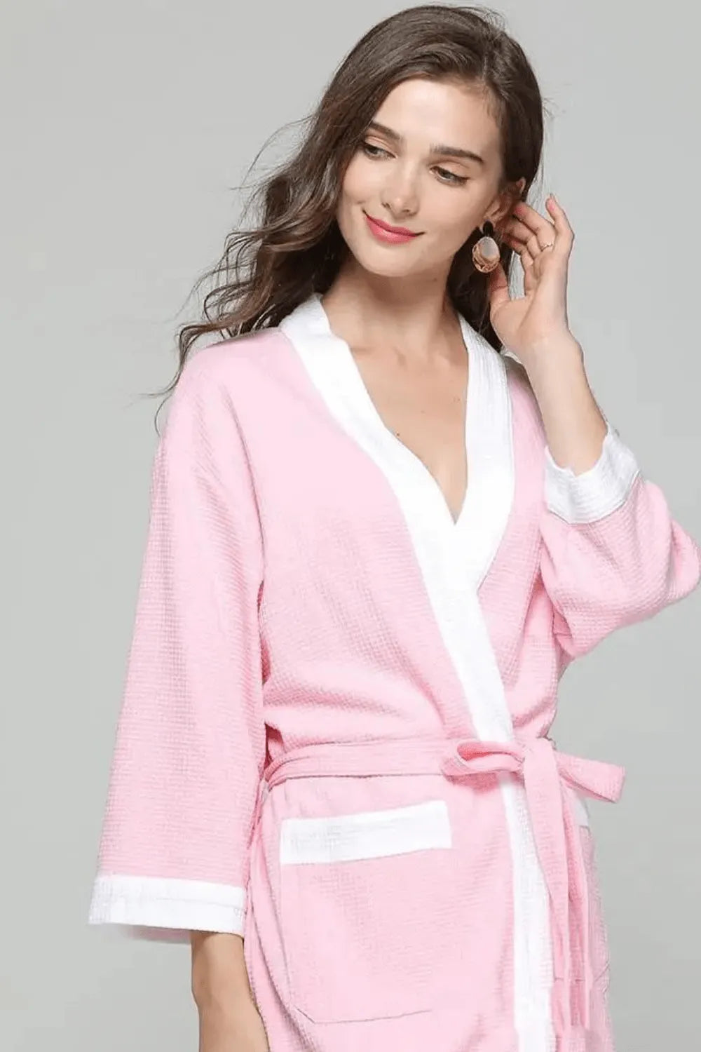 Peignoir léger et élégant pour femme d'été