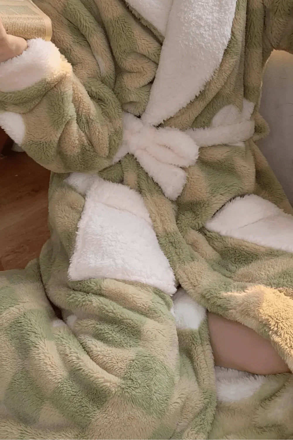 Peignoir ample et confortable pour femme élégante