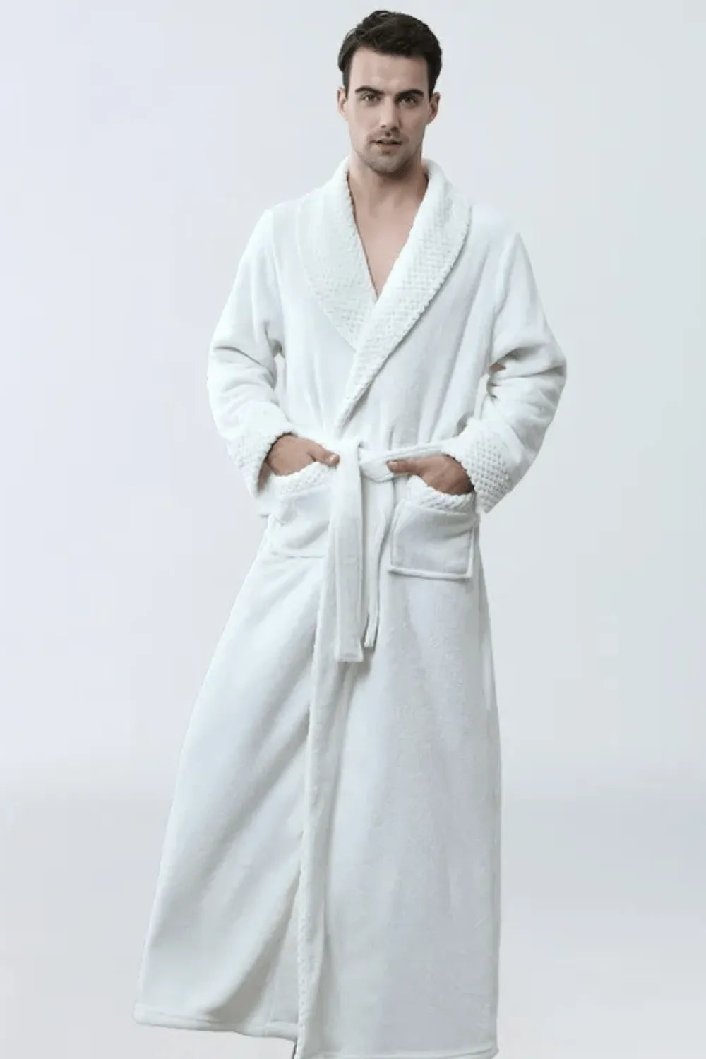 Peignoir élégant pour homme style spa