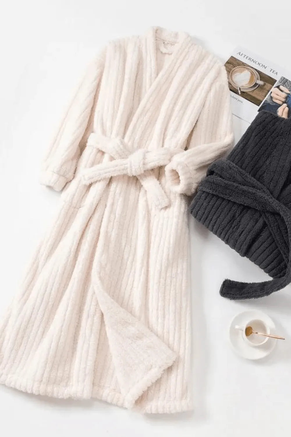 Peignoir élégant femme style spa modèle luxueux