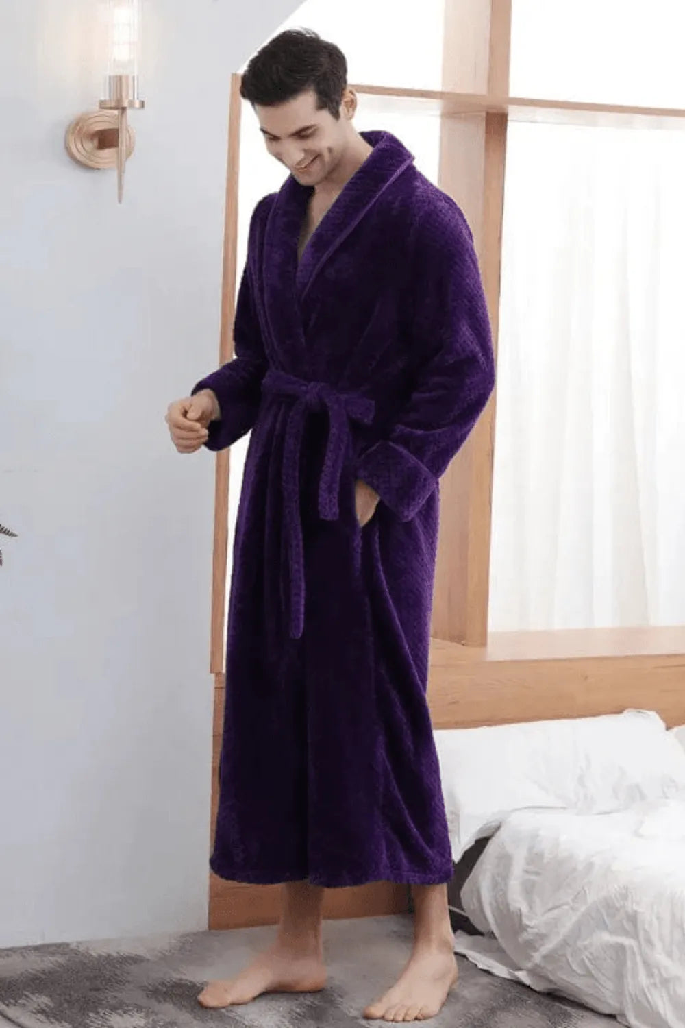 Peignoir élégant pour homme ambiance détente maison