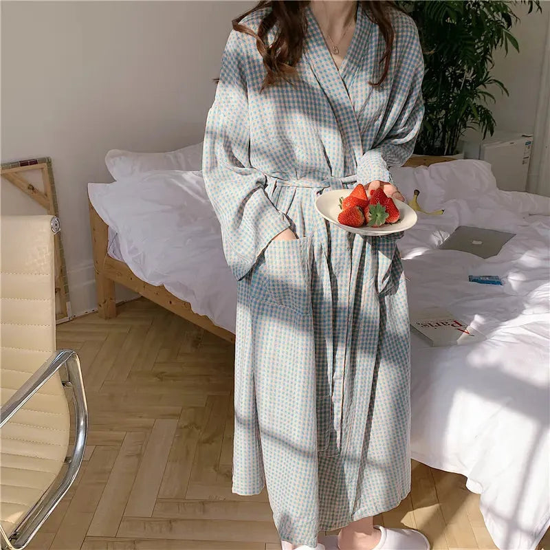 Peignoir élégant à carreaux manches longues femme bleu / XS (40-55kg) Peignoir et bain