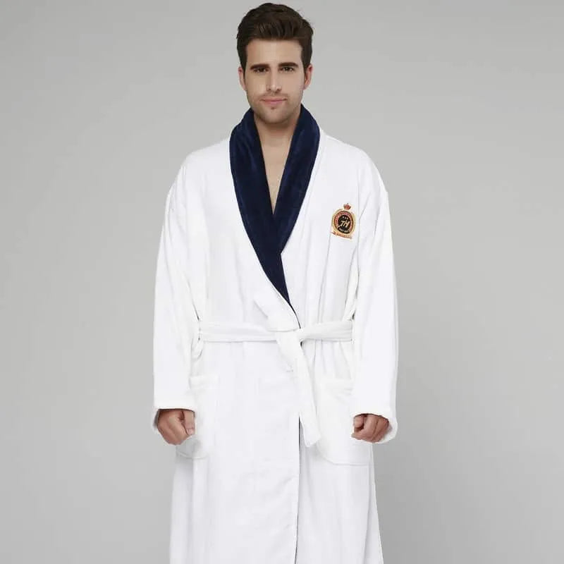 Peignoir élégant avec écusson pour homme blanc Peignoir et bain