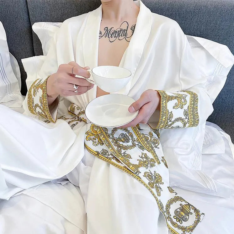 Peignoir élégant avec ornements dorés pour femme blanc / m Peignoir et bain