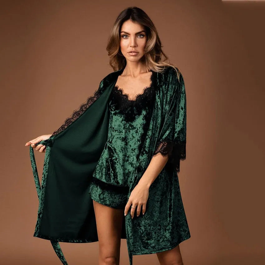 Peignoir élégant en velours et dentelle noire vert / s Peignoir et bain