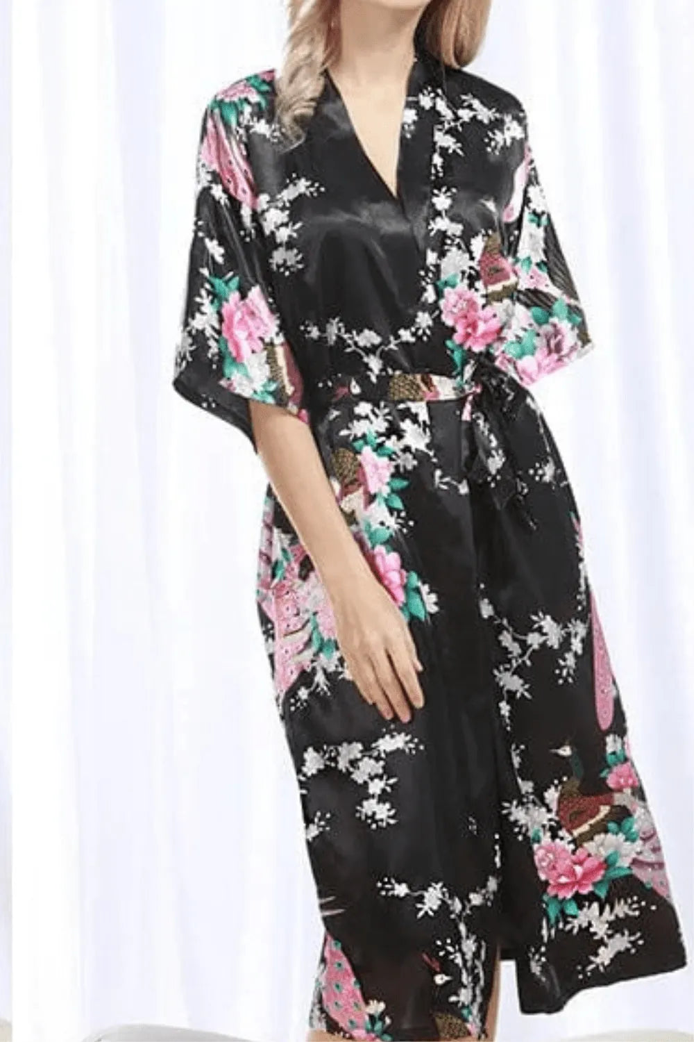 Peignoir élégant femme style kimono doux et chic Peignoir et bain