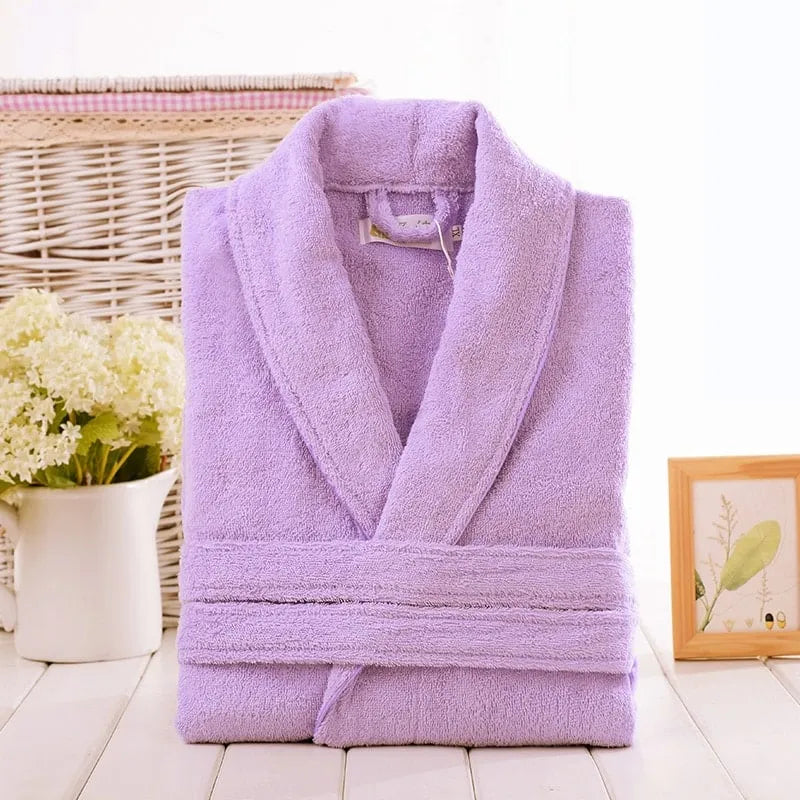 Peignoir élégant pour femme en sortie de bain violet / l Peignoir et bain