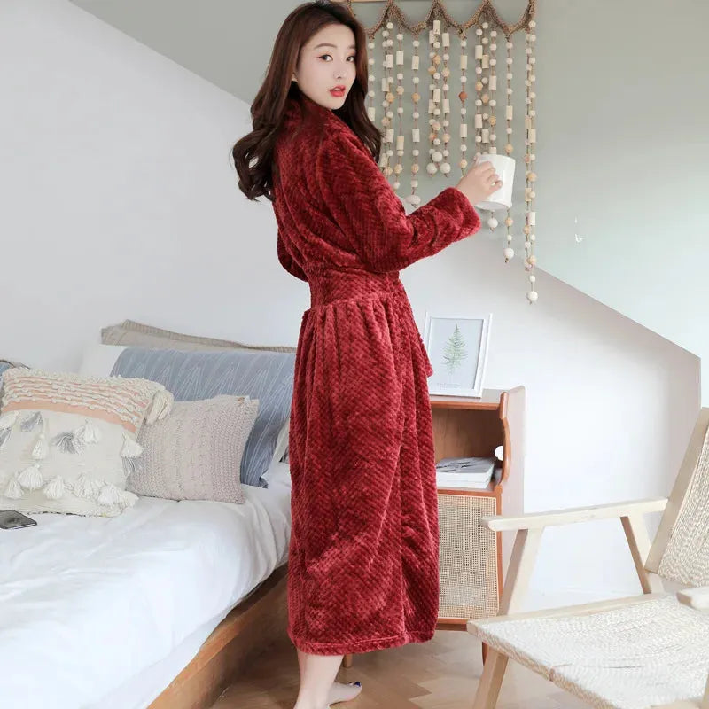 Peignoir en peluche effet molleton cocooning hiver Peignoir et bain