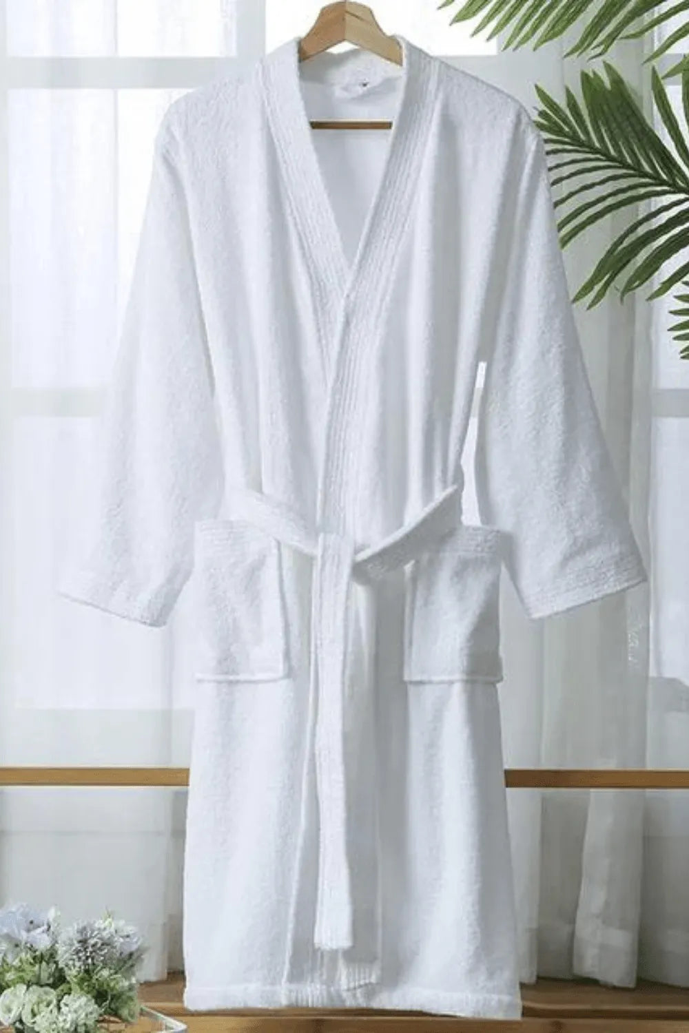 Peignoir éponge confortable pour moments de détente