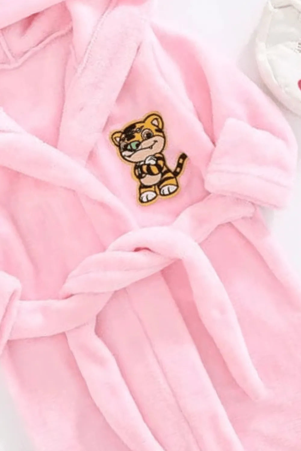 Peignoir doux et coloré pour fille ambiance ludique