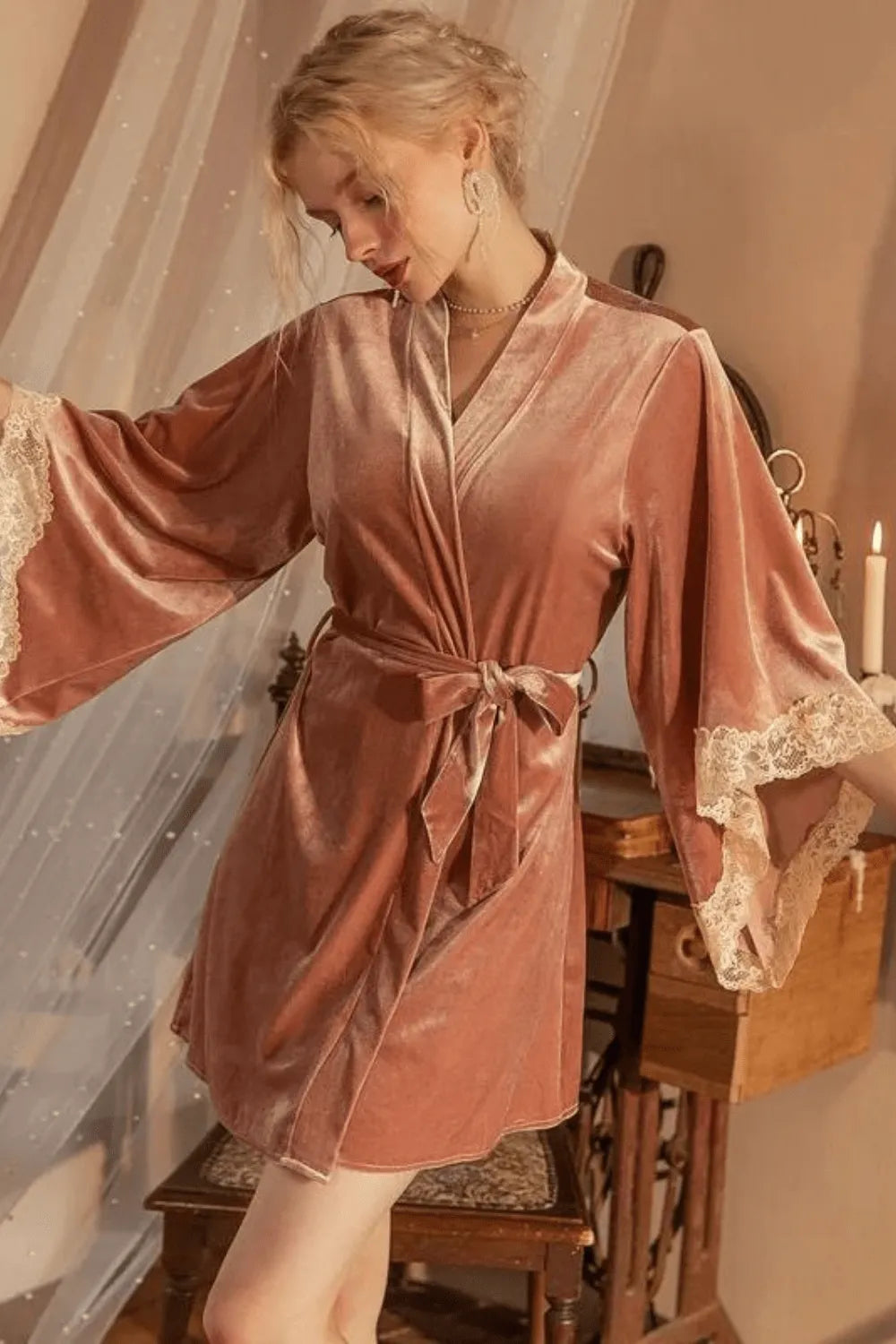 Peignoir glamour en velours pour détente femme