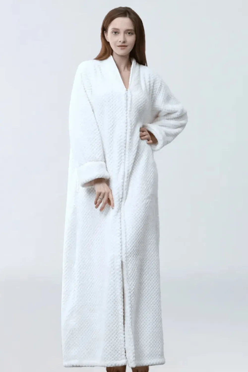 Peignoir à capuche zippé pour femme élégant