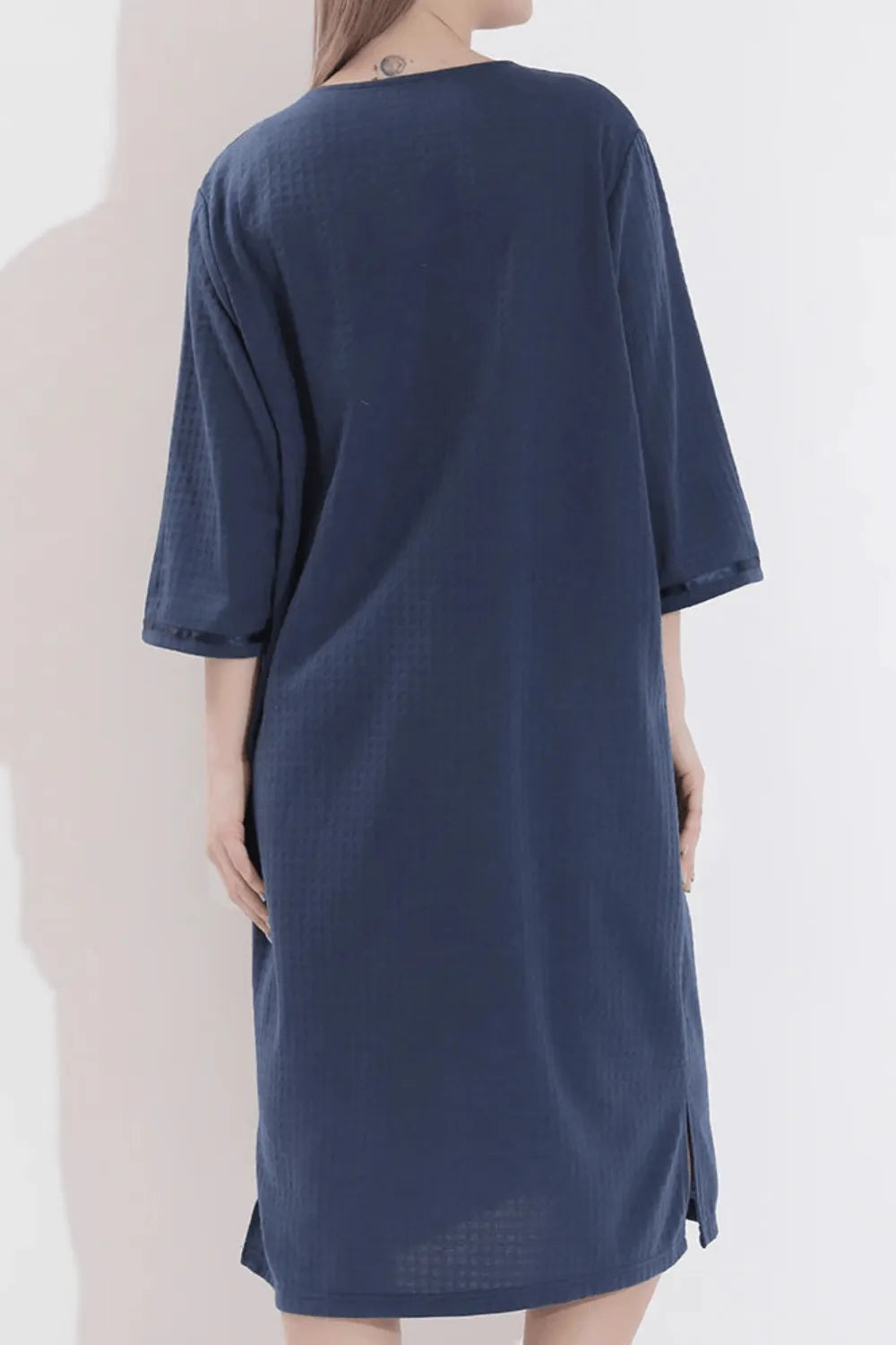 Peignoir zippé élégant pour détente à la maison