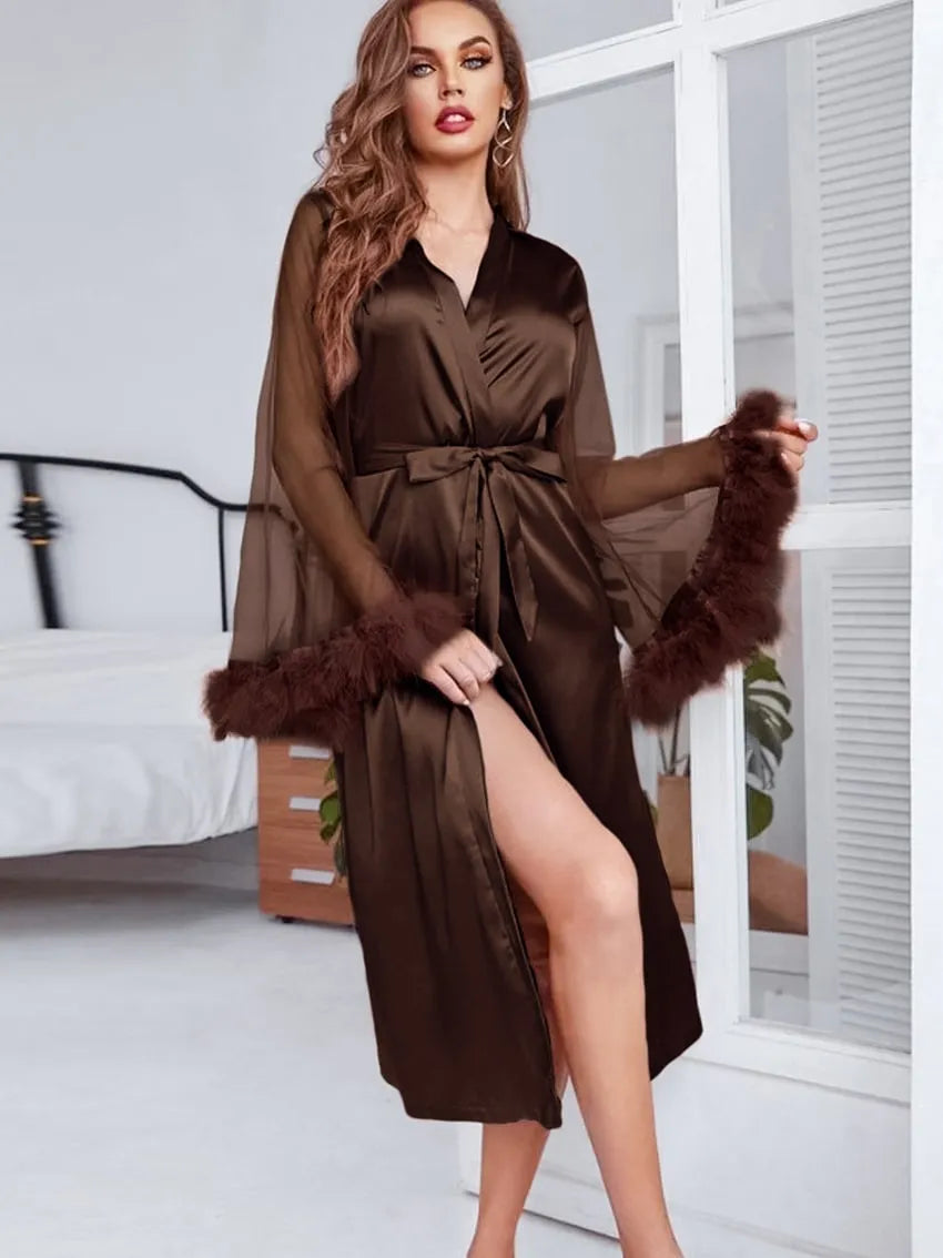 Peignoir glamour femme manches plume satin élégant marron / s Peignoir et bain
