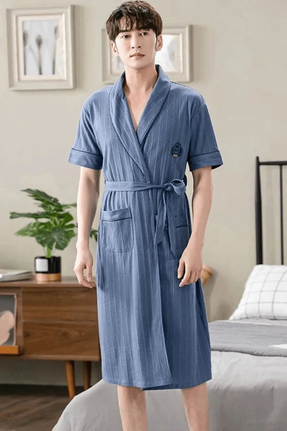 Peignoir ample confortable pour détente à la maison