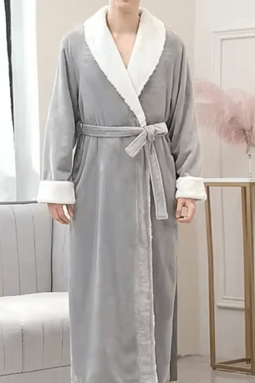 Peignoir élégant pour homme ambiance spa maison