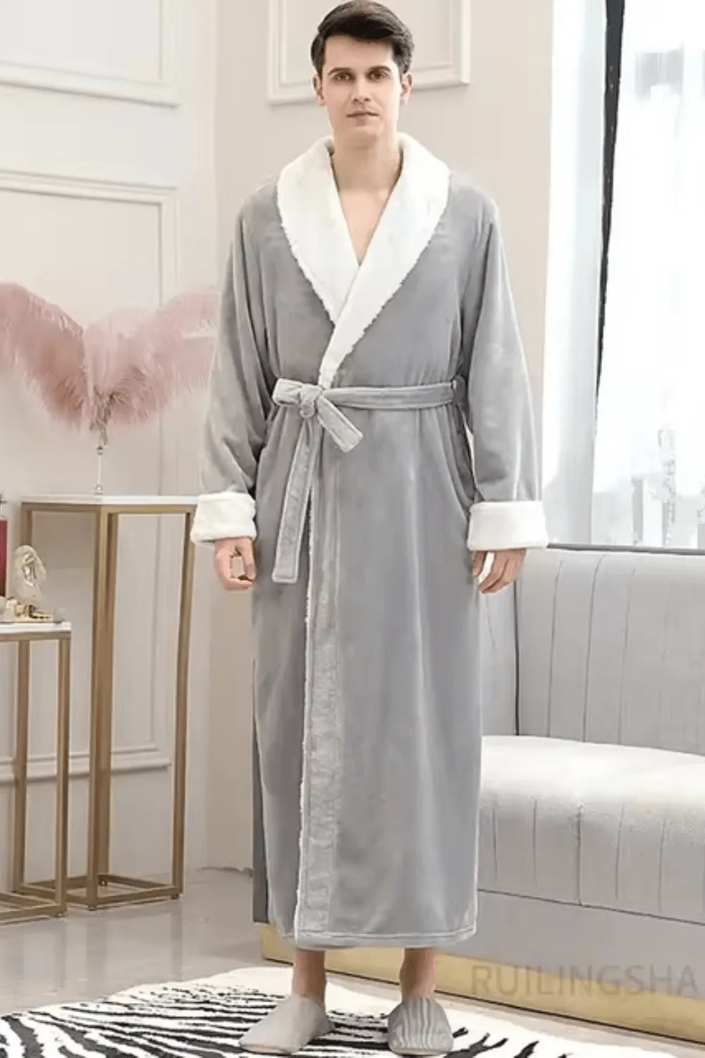 Peignoir élégant pour homme ambiance spa maison