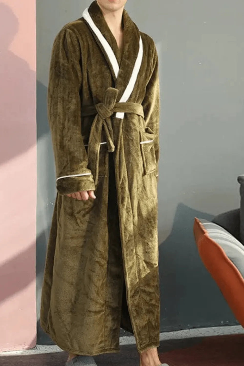 Peignoir élégant pour homme ambiance spa