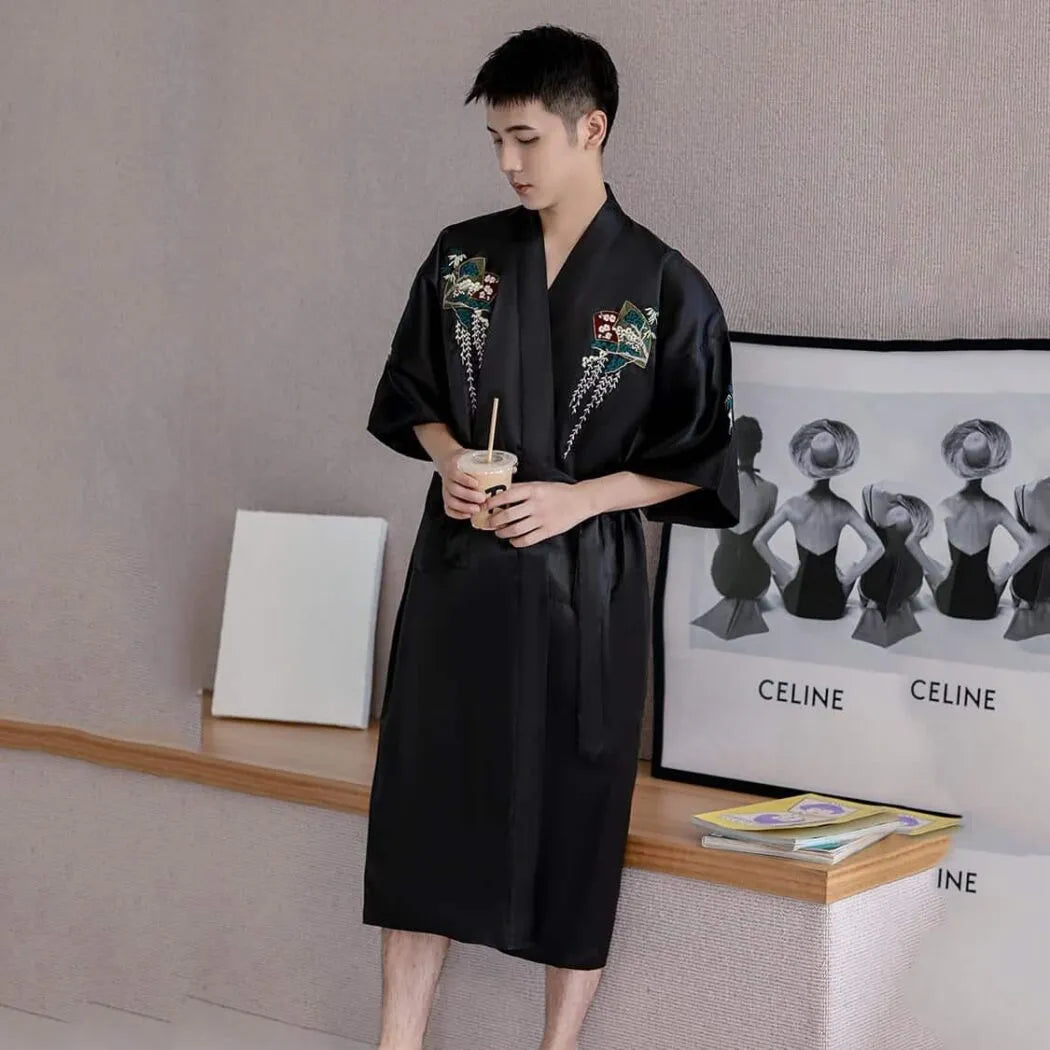Peignoir japonais brodé élégant style kimono noir / m Peignoir et bain