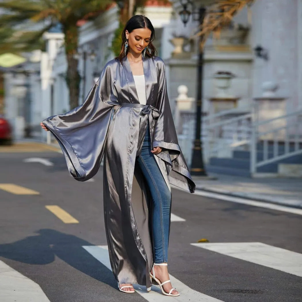 Peignoir kimono élégant pour soirées cocooning argent Peignoir et bain