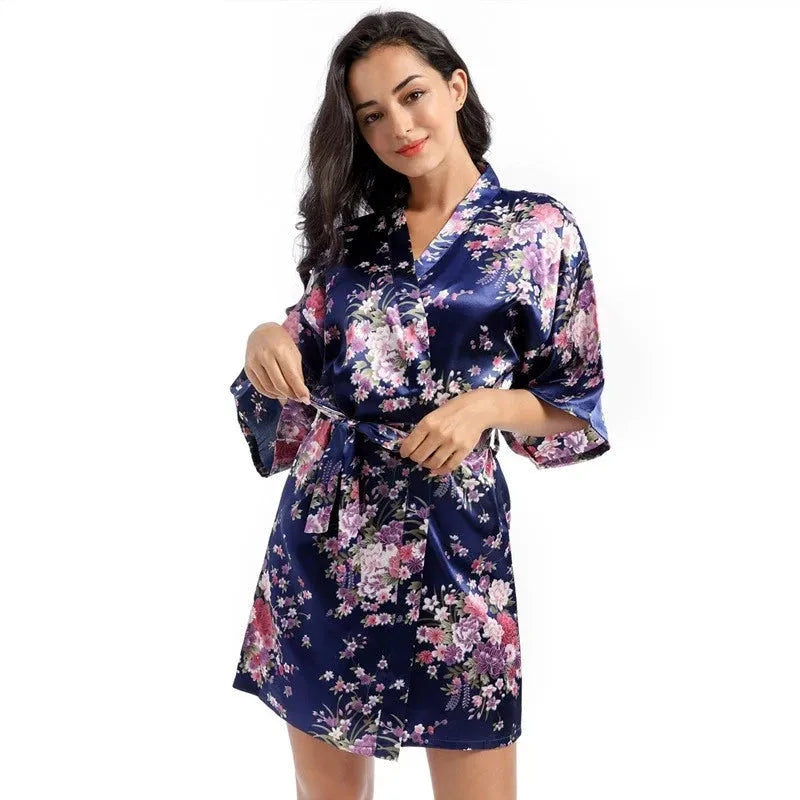 Peignoir kimono fleuri élégant pour femme Peignoir et bain