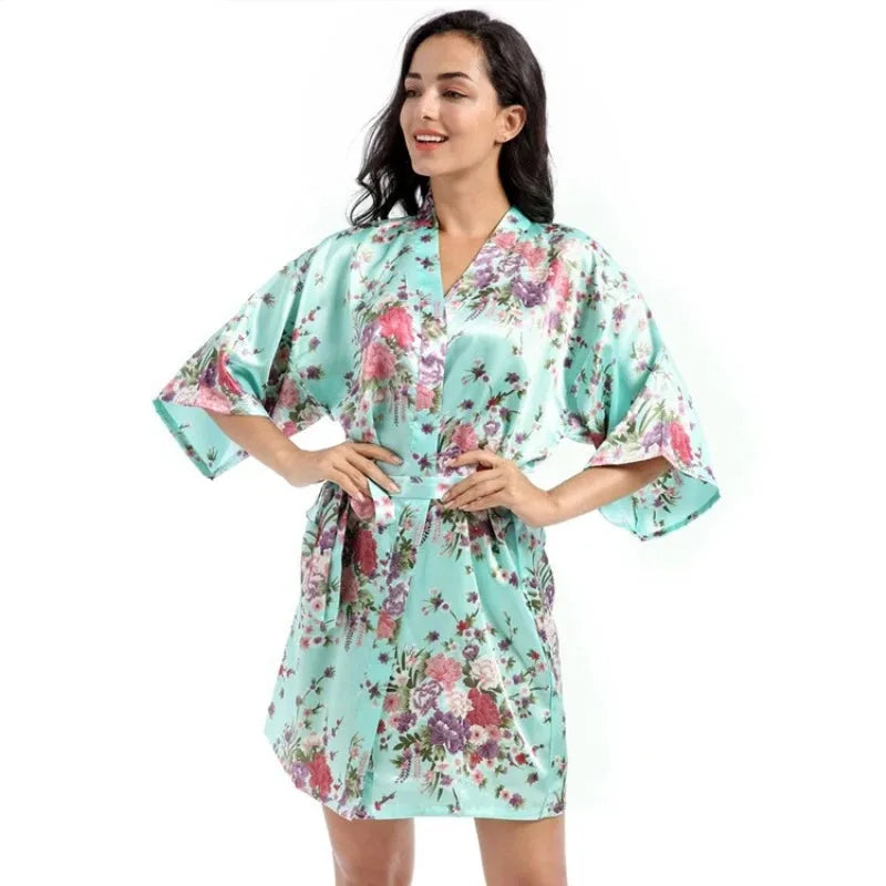 Peignoir kimono fleuri élégant pour femme Peignoir et bain