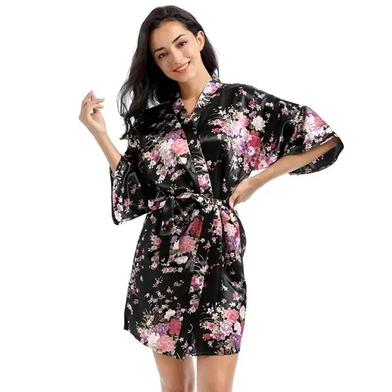 Peignoir kimono fleuri élégant pour femme Peignoir et bain