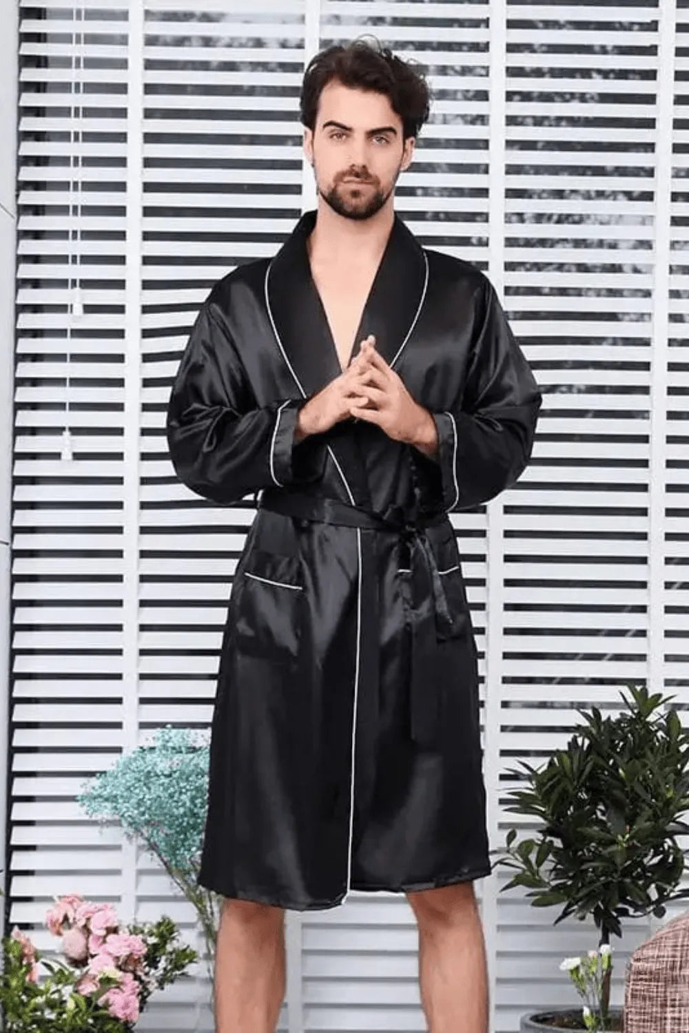 Peignoir léger homme élégant pour détente estivale