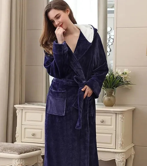 Peignoir long à capuche femme style cocooning bleu / M (40-60kg) Peignoir et bain