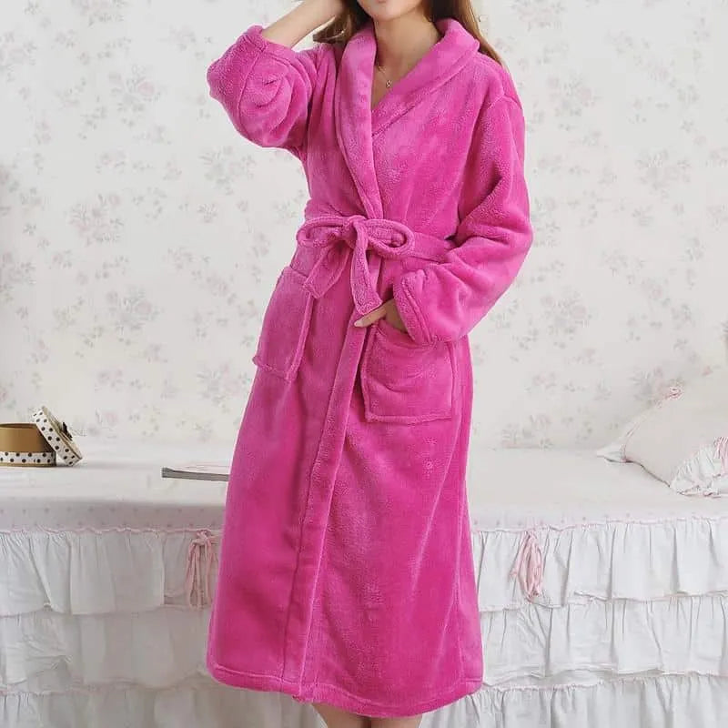 Peignoir long élégant pour femme spa et détente Peignoir et bain