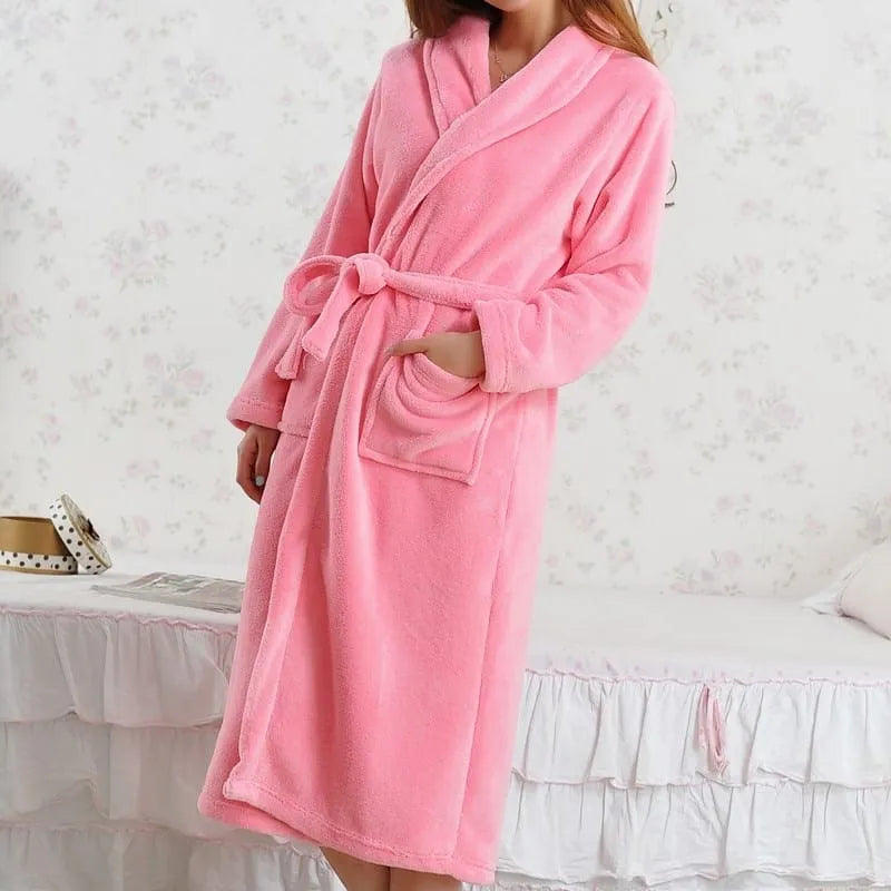 Peignoir long élégant pour femme spa et détente Peignoir et bain