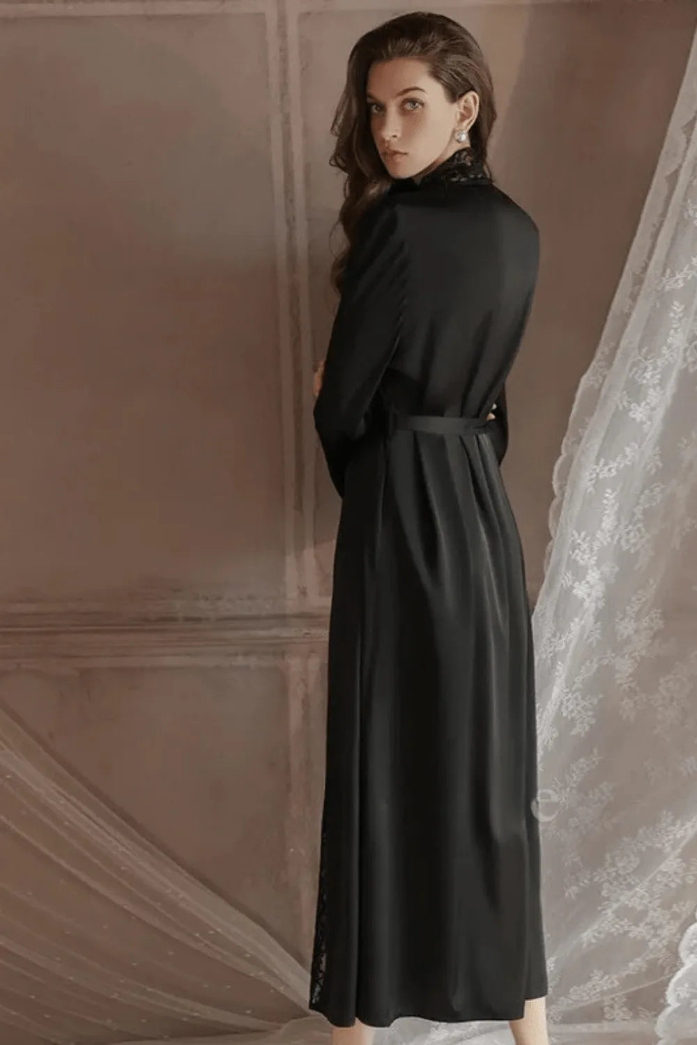 Peignoir élégant long pour soirées détente