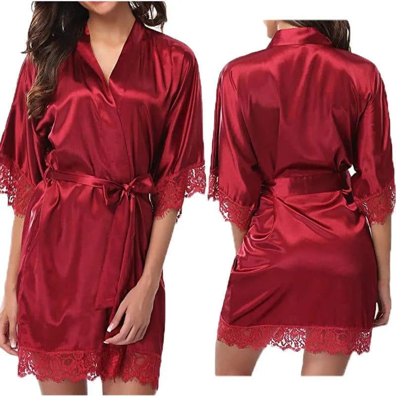 Peignoir séduisant en satin et dentelle pour femme Peignoir et bain