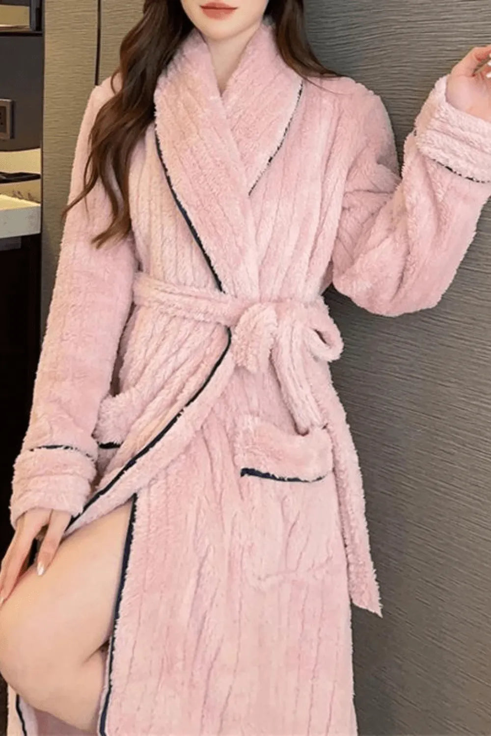 Peignoir élégant style veste pour femme